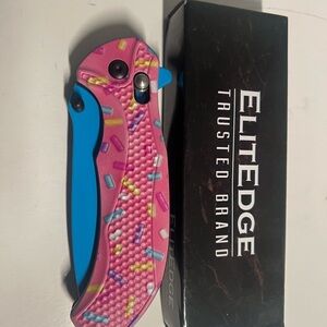 10-A110SPD Elitedge pink and blue sprinkles crossbar lock knife